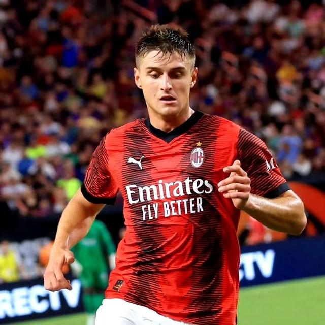 星空体育中国-卡佩罗确认中场大将关键战必复出