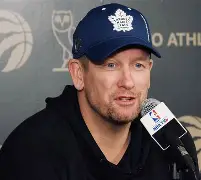 星空体育中国-哈登比赛全场回放